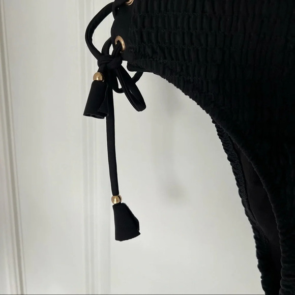 Victoria Secret lace up black bathing suit size S - Picture 6 of 13